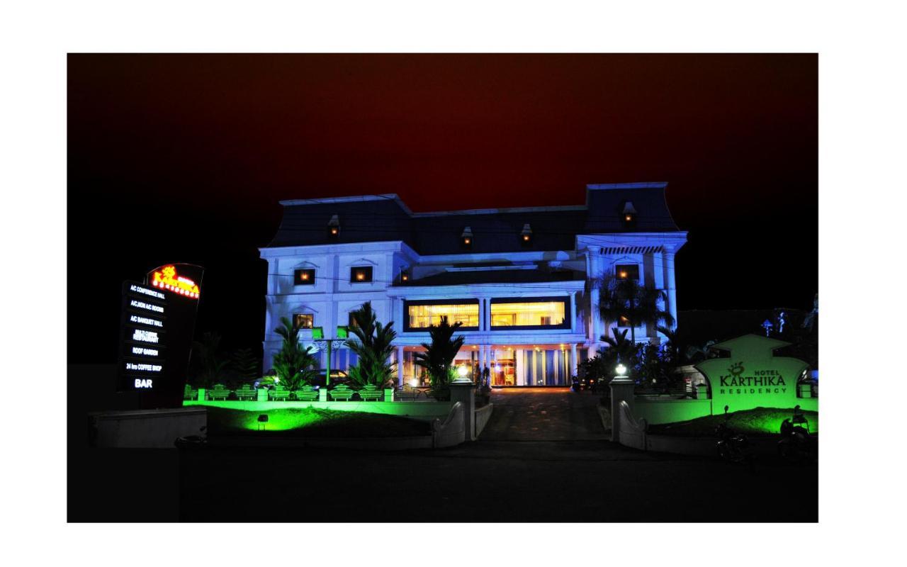 Karthika Residency Otel Kilimanur Dış mekan fotoğraf