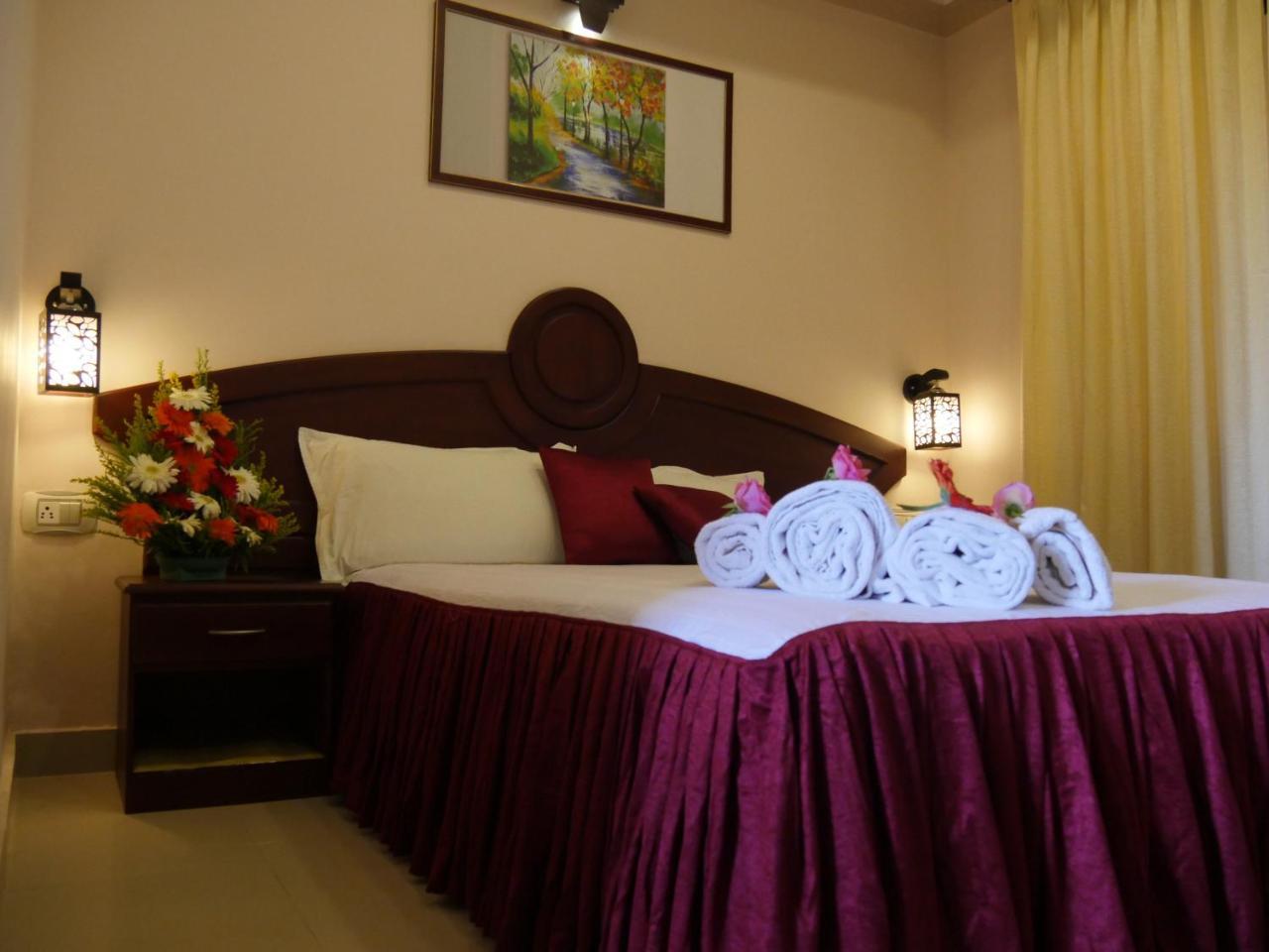 Karthika Residency Otel Kilimanur Dış mekan fotoğraf